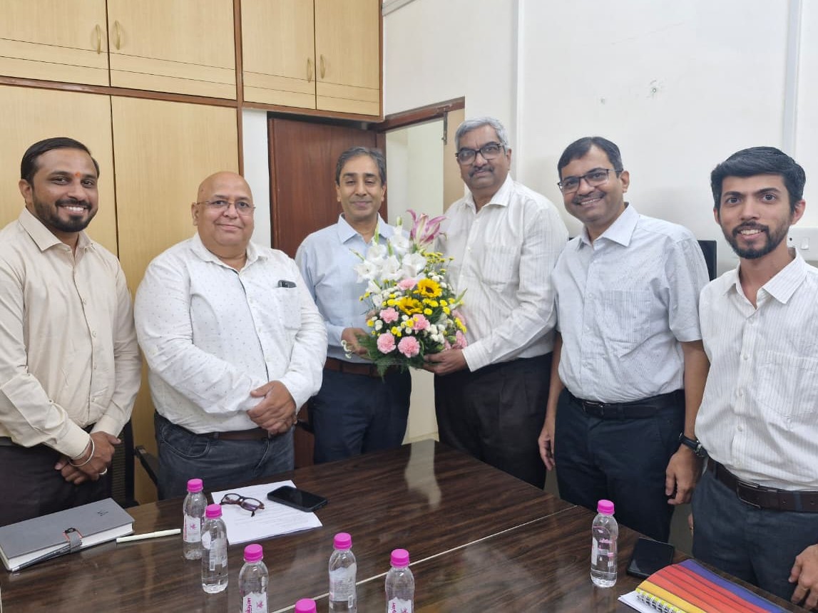 The Shreetuvis team receiving the Hager India team with a bouquet during the office visit