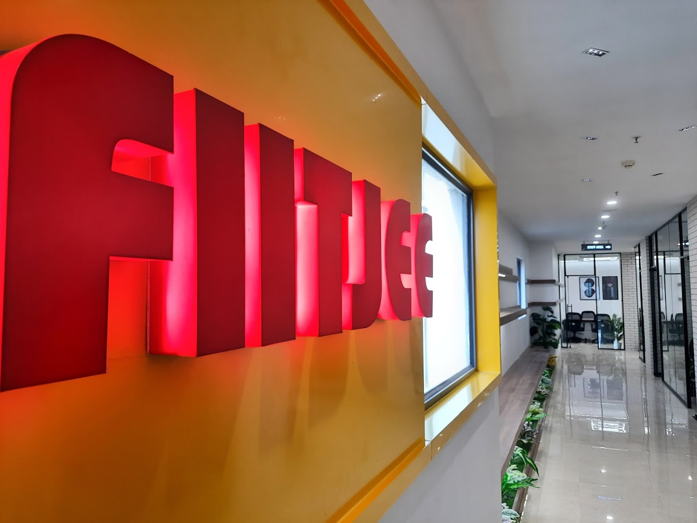 FIITJEE Nagpur centre at Law College Square, interior fit-out