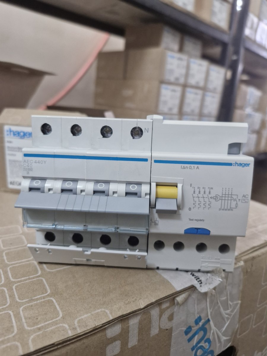 Hager AEC440Y — RCBO 3P+N 10kA C-40A 100mA AC