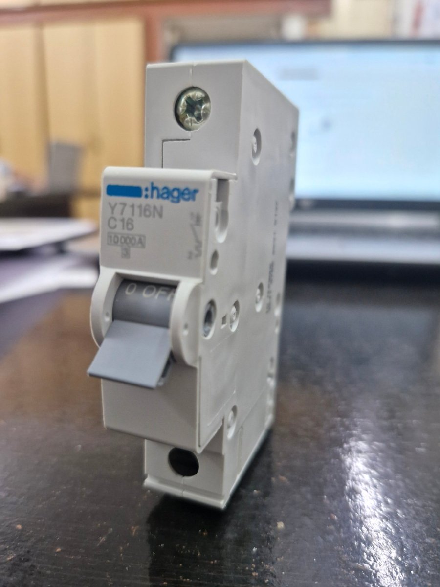 Hager Y7116N — MCB 1P 16A C Curve 10kA